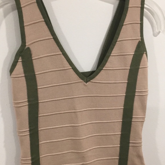 LOLA Bodycon Sexy Mini Dress Size Small - Picture 2 of 8